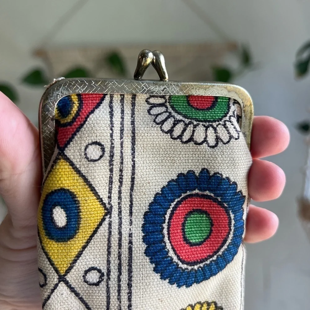 Vintage Canvas Coin Purse 70s Mod Floral Kiss Lock Wallet Boho Retro Pouch Bag